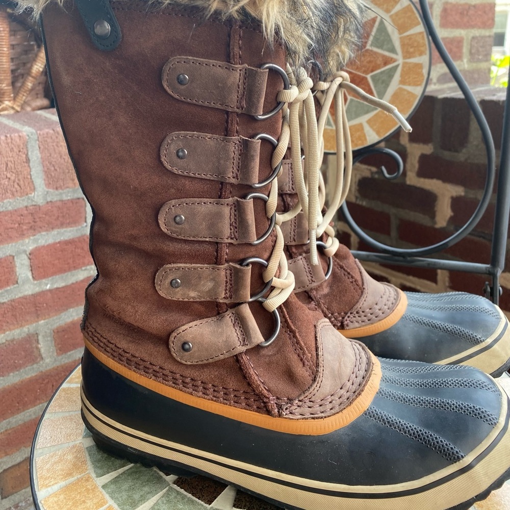 Sorel Joan of Arc Winter Boot